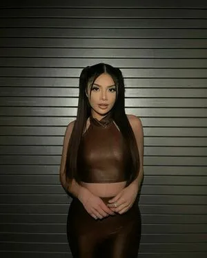 Leshlieguerrero OnlyFans Leaked Free Thumbnail Picture - #9uWefw3qDT