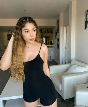 Leshlieguerrero OnlyFans Leaked Free Thumbnail Picture - #tX9e8bZoU2