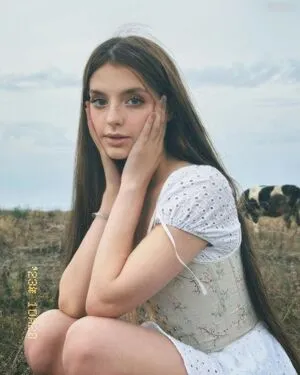 Lesi Moon OnlyFans Leaked Free Thumbnail Picture - #AyX7XaIcfZ