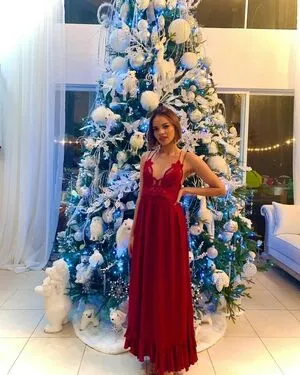 Leslie Grace OnlyFans Leaked Free Thumbnail Picture - #1LlPBQMFrc