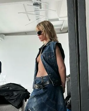 Leslie Malso OnlyFans Leaked Free Thumbnail Picture - #EeeRALCvLF