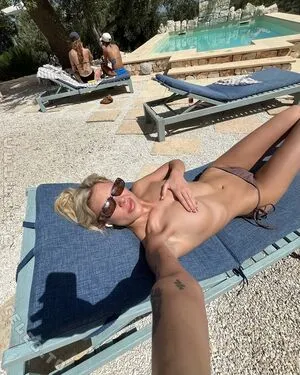 Leslie Malso OnlyFans Leaked Free Thumbnail Picture - #OfDMe5ngd4