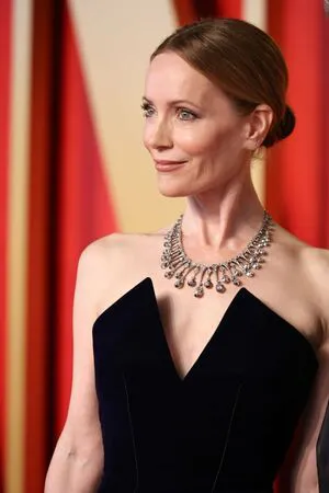 Leslie Mann OnlyFans Leaked Free Thumbnail Picture - #jgmhYqYqrc