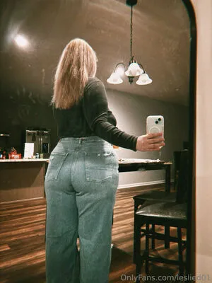 Leslied01 OnlyFans Leaked Free Thumbnail Picture - #M2fwid4o3u