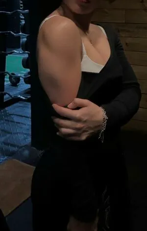 Lesliem4rtinez OnlyFans Leaked Free Thumbnail Picture - #3zrNZ57oRE
