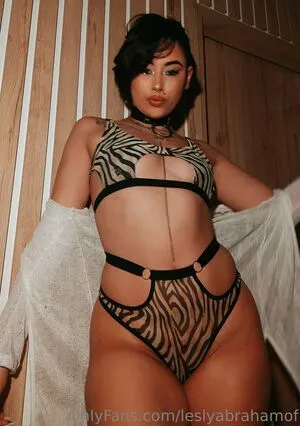 Leslyabrahamof OnlyFans Leaked Free Thumbnail Picture - #WNbyOWVzIt