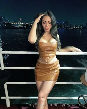 Leslyreynasfree OnlyFans Leaked Free Thumbnail Picture - #UCnsGEFyso