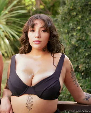 Lesofie OnlyFans Leaked Free Thumbnail Picture - #goJd0hgnlt
