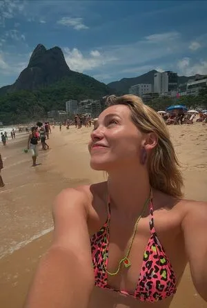 Leticia Colin OnlyFans Leaked Free Thumbnail Picture - #8KhanK0pLK