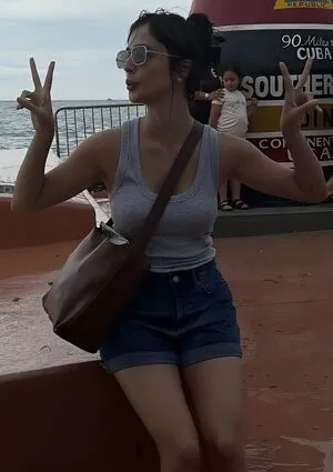 Leticia Dirks OnlyFans Leaked Free Thumbnail Picture - #OjWB2bJrYt