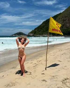 Leticia Medina OnlyFans Leaked Free Thumbnail Picture - #fAWiD2avFO