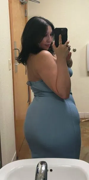 Leticious OnlyFans Leaked Free Thumbnail Picture - #ff4NnAh4u1