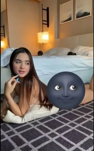 Letycia Soares OnlyFans Leaked Free Thumbnail Picture - #1KqDeIhhAg