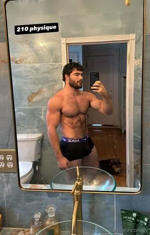 Leviconely OnlyFans Leaked Free Thumbnail Picture - #2OedxCbYGC