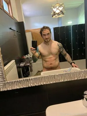 Levifree OnlyFans Leaked Free Thumbnail Picture - #Fh1dbz9tO1