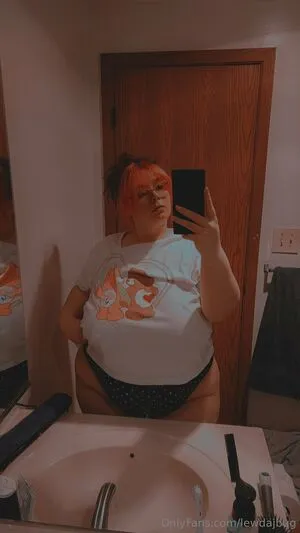 Lewdajbug OnlyFans Leaked Free Thumbnail Picture - #eYg51KEX33