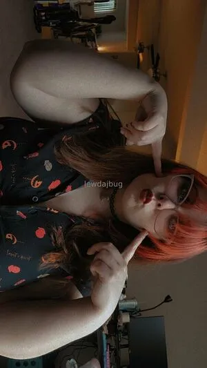 Lewdajbug OnlyFans Leaked Free Thumbnail Picture - #ipZE4GMBNk