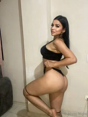 Lewdevelynnof OnlyFans Leaked Free Thumbnail Picture - #yeFGbpczVg