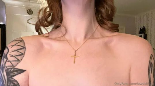 Lewdkittten OnlyFans Leaked Free Thumbnail Picture - #c70w0fk8TM