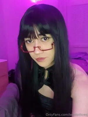 Lewdpillows OnlyFans Leaked Free Thumbnail Picture - #8aM2kjnHw6