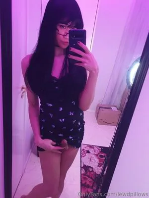 Lewdpillows OnlyFans Leaked Free Thumbnail Picture - #CcQpiLr0v2