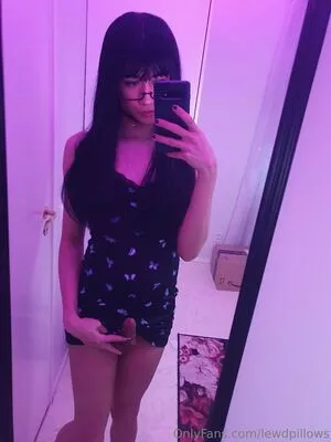 Lewdpillows OnlyFans Leaked Free Thumbnail Picture - #kB2sDx3DBR