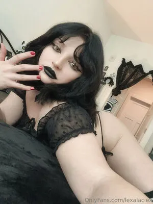 Lexalaciex OnlyFans Leaked Free Thumbnail Picture - #OwNIHQamYl