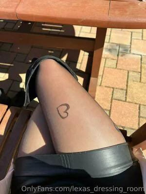 Lexas Dressing Room OnlyFans Leaked Free Thumbnail Picture - #7BL5LzpbIg