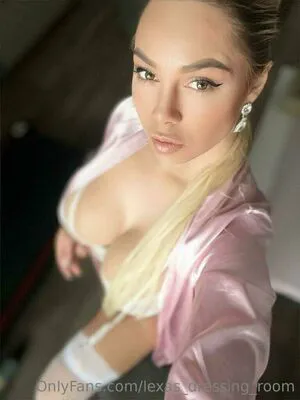 Lexas Dressing Room OnlyFans Leaked Free Thumbnail Picture - #B6zlKQZqF7