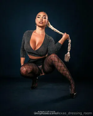 Lexas Dressing Room OnlyFans Leaked Free Thumbnail Picture - #eVReSjs0Cp
