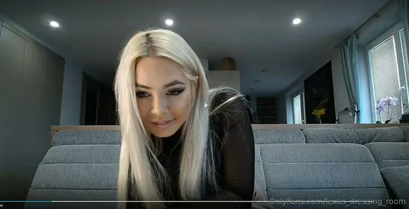 Lexas Dressing Room OnlyFans Leaked Free Thumbnail Picture - #ofoRIDkP80