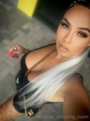 Lexas Dressing Room OnlyFans Leaked Free Thumbnail Picture - #pqCI6ztb02