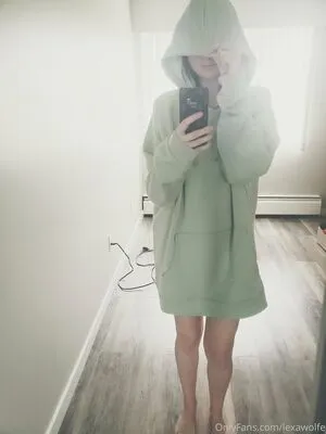 Lexawolfe OnlyFans Leaked Free Thumbnail Picture - #11eKJ7UUXn