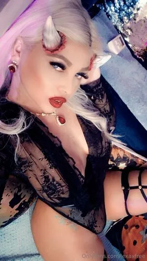 Lexaxfree OnlyFans Leaked Free Thumbnail Picture - #0LDyJw1zzD