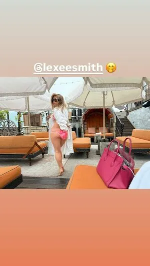 Lexee Smith OnlyFans Leaked Free Thumbnail Picture - #k6bMCnPrDG
