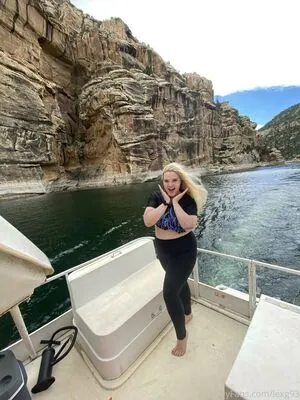 Lexg93 OnlyFans Leaked Free Thumbnail Picture - #HbQ4Dglfc8