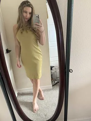Lexi Love OnlyFans Leaked Free Thumbnail Picture - #5QEq9Zsw17