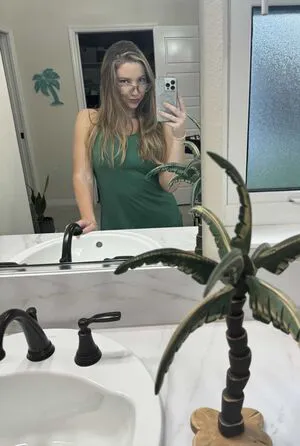 Lexi Love OnlyFans Leaked Free Thumbnail Picture - #7xLGicVvFN