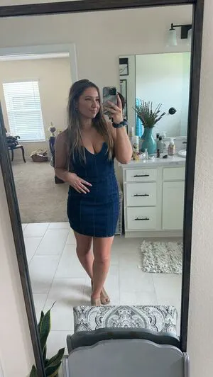Lexi Love OnlyFans Leaked Free Thumbnail Picture - #drjREOg1qz