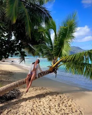 Lexi Si Ziehl Abegg OnlyFans Leaked Free Thumbnail Picture - #jVlfwZFa3i