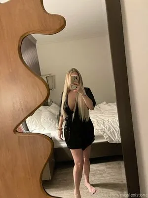 Lexi Stone OnlyFans Leaked Free Thumbnail Picture - #9H7IgY7QRO
