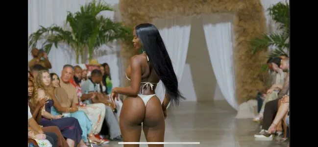 Lexi Williams OnlyFans Leaked Free Thumbnail Picture - #IDNK0xBPeg