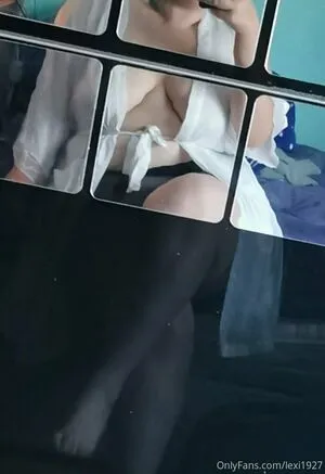 Lexi1927 OnlyFans Leaked Free Thumbnail Picture - #C6AJxUhuAg