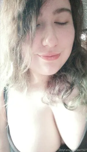 Lexi1927 OnlyFans Leaked Free Thumbnail Picture - #se5l628TMZ