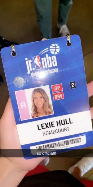 Lexie Hull Wnba Basketballer OnlyFans Leaked Free Thumbnail Picture - #LANYI05GXd