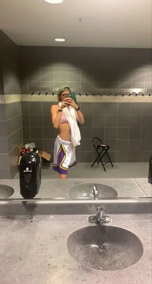Lexie Hull Wnba Basketballer OnlyFans Leaked Free Thumbnail Picture - #kHAeC8WyyV