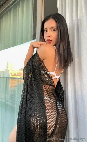 Lexiegreyx OnlyFans Leaked Free Thumbnail Picture - #0MggAShe5O