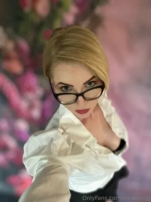 Lexikoenig OnlyFans Leaked Free Thumbnail Picture - #6N8ixnQbcb