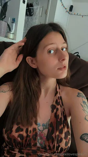 Lexilovespink21 OnlyFans Leaked Free Thumbnail Picture - #7oa0FNYwiJ