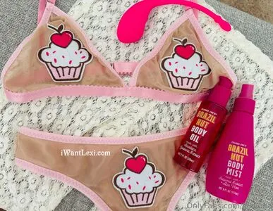 Lexiluna OnlyFans Leaked Free Thumbnail Picture - #y3aoGTebXT